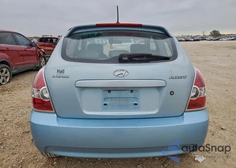 2009 Hyundai Accent Se из США, поврежденный, VIN KMHCN36C79U109770